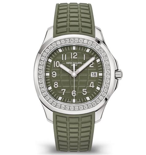 patek philippe aquanaut retail price|Patek Philippe aquanaut steel price.